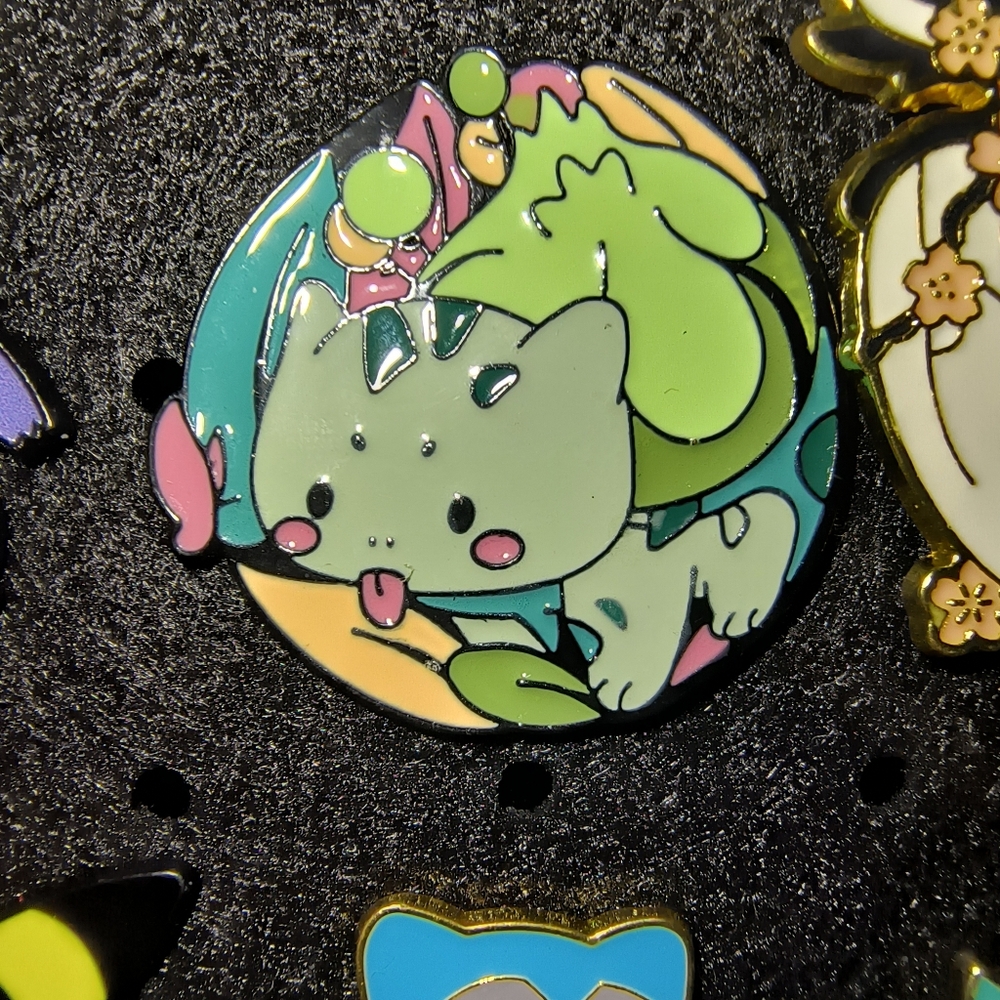 Pokemon pastel green & pink chibi plant pin